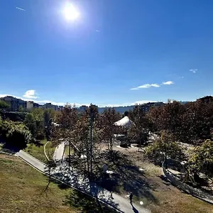 Acogedor Entero , Terrassa España
